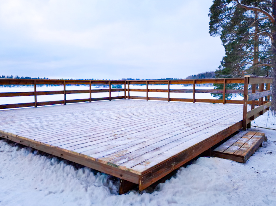 laiturin-terassin-rakentaminen-rantarakentaminen-etela-saimaa-taipalsaari